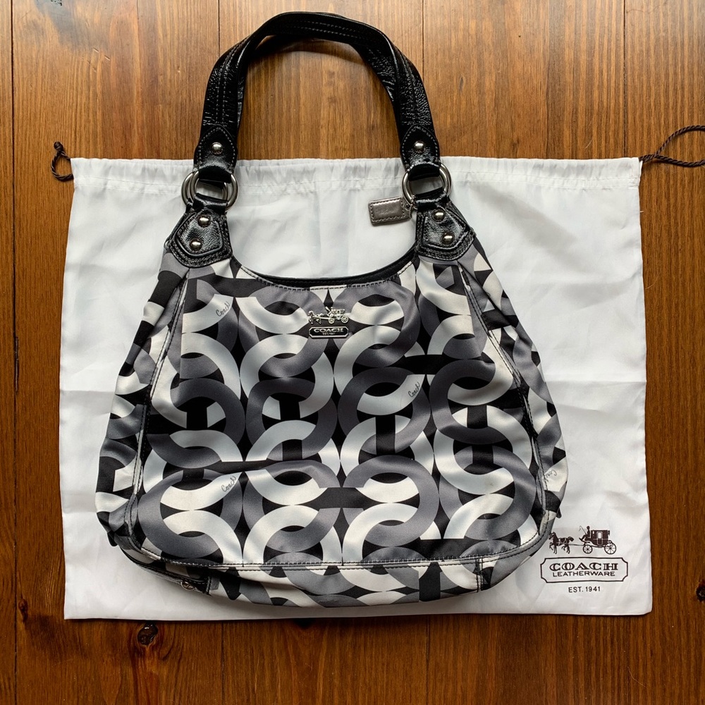 COACH Chainlink Maggie Madison BLK/GREY/MULTI